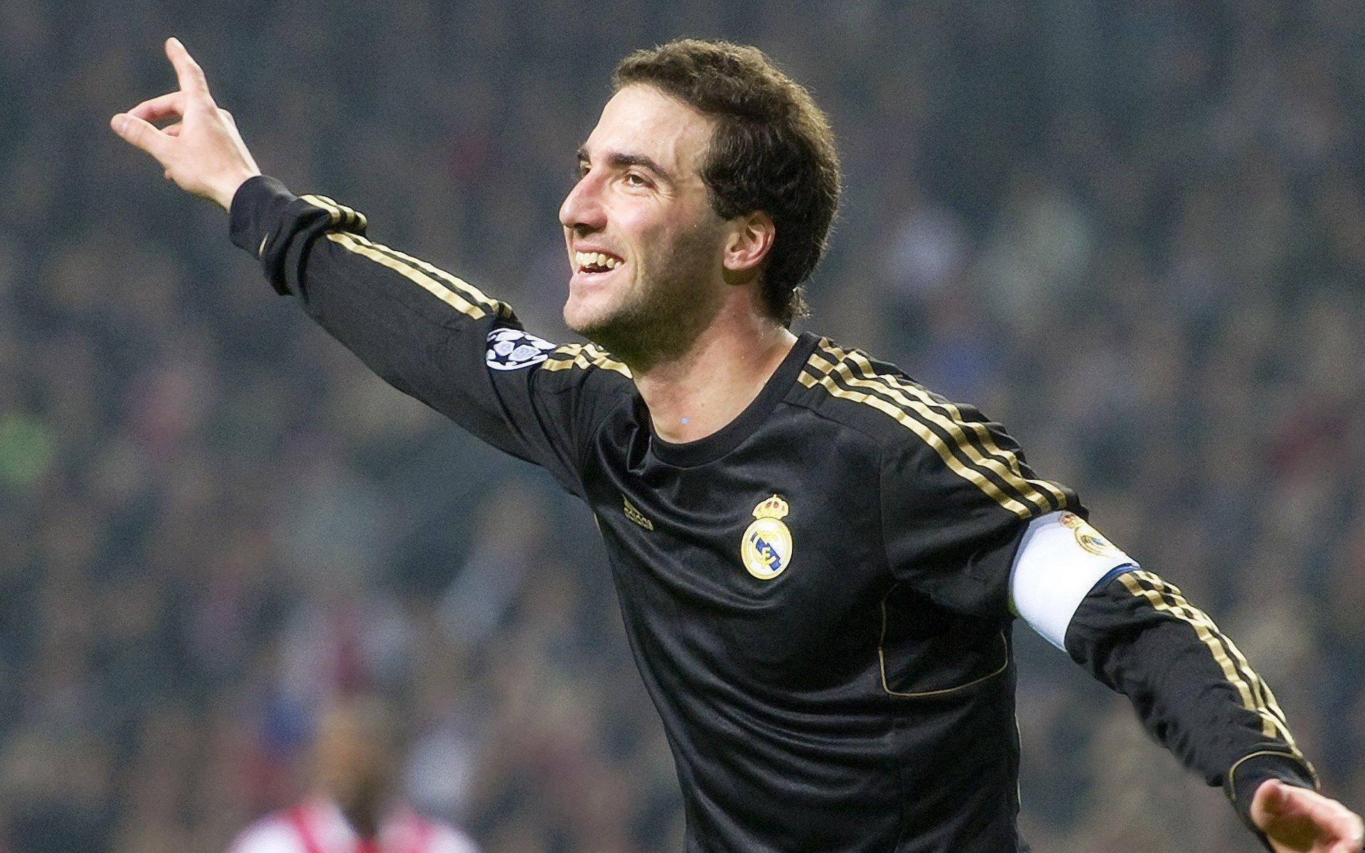 【江苏体彩网官网】欧冠周最佳阵容重磅发布，热刺三杰齐上榜，皇马双子星光芒夺目